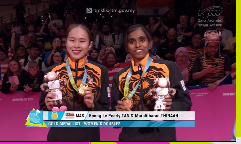 BEREGU WANITA PINGAT EMAS